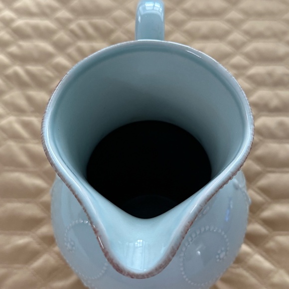 NWOB LENOX American by Design FRENCH PERLE Large 78 oz Ceramic Pitcher- Ice Blue - Picture 8 of 10